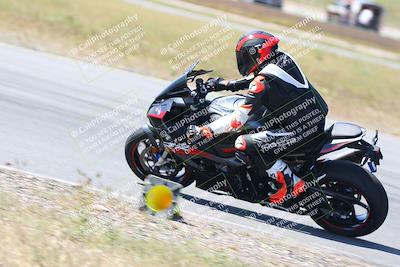 media/Apr-23-2023-TrackXperience (Sun) [[90816c9ee1]]/Level 2/session 2 turn 11/